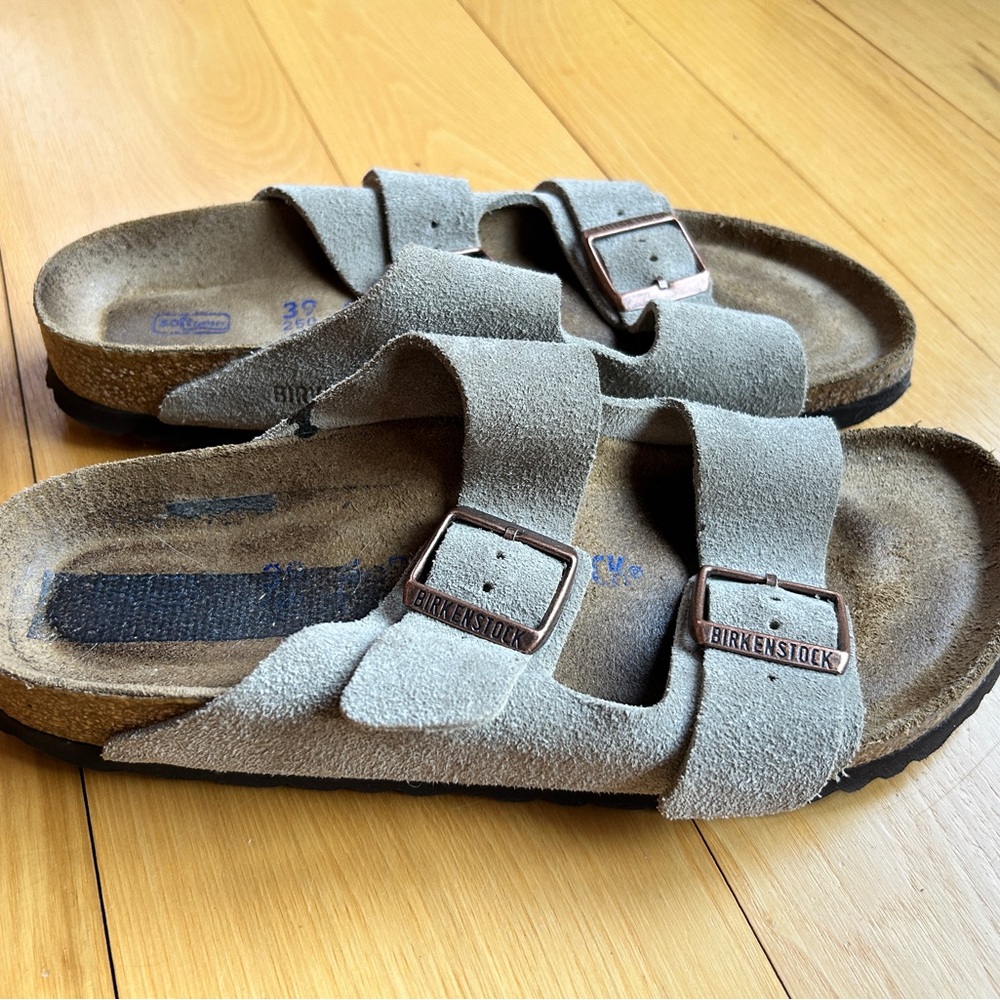 Birkenstock Arizona Suede Sandals Taupe Tan Size 8.5/ EU 39